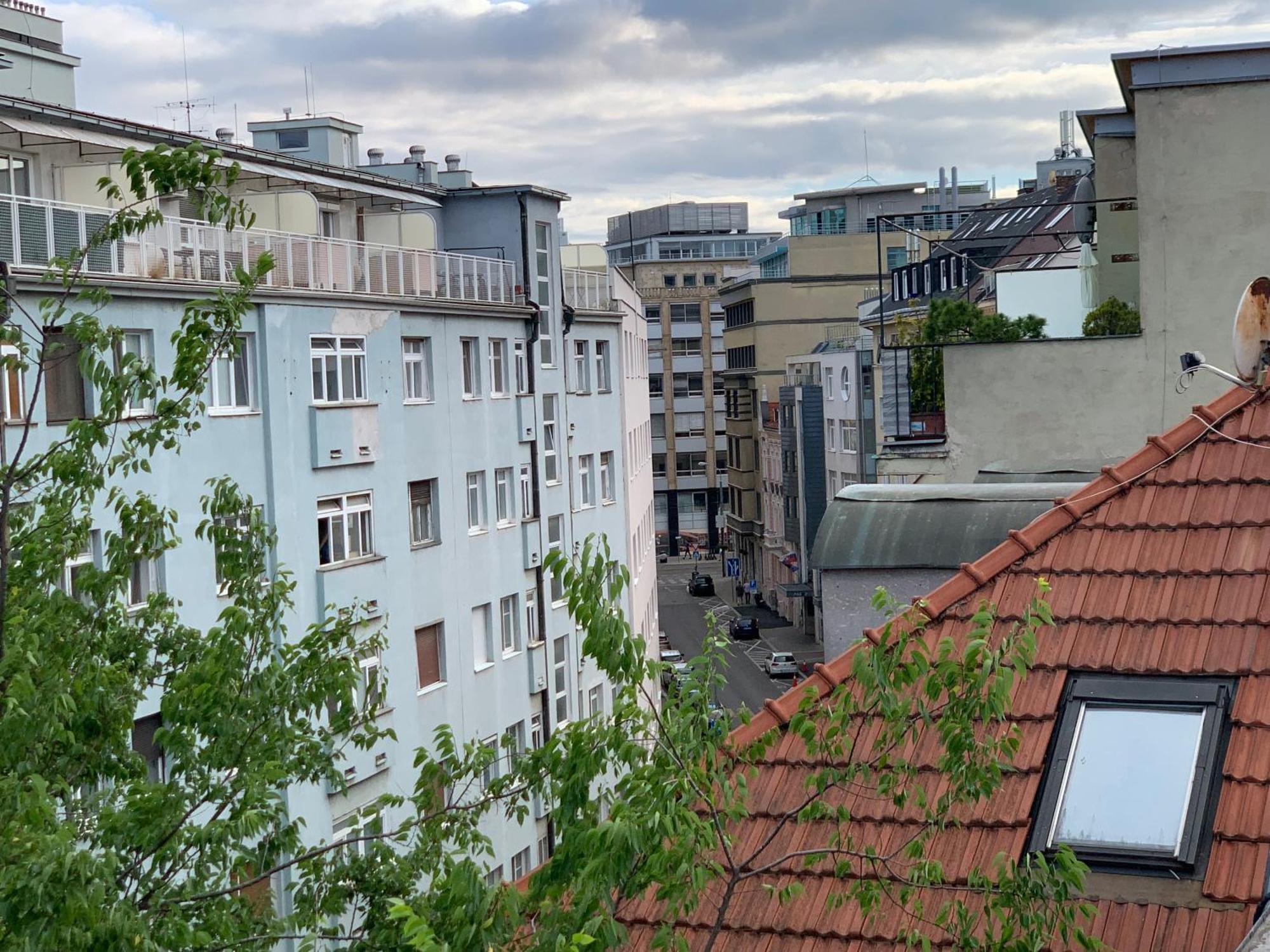Nice Life - Luxury Apartment In The Old Town. Bratislava Exterior foto